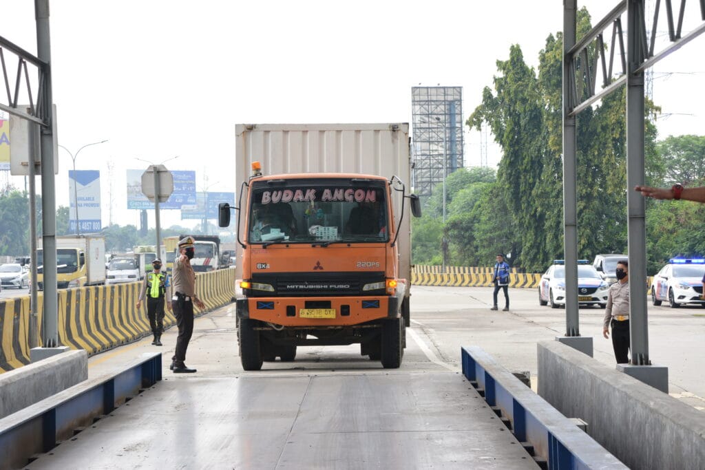 Operasi ODOL Mulai Diberlakukan ? Cek Muatan Kendaraan Anda