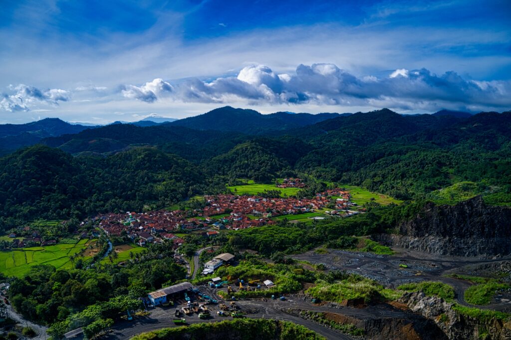 Potensi Tambang Indonesia Mampu Meningkatkan Perekonomian